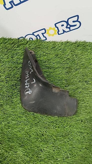 Брызговик Передний левый Mazda, Б/у, Оригинал at lalafo.kg Брызговик Передний левый Mazda, Б/у, Оригинал