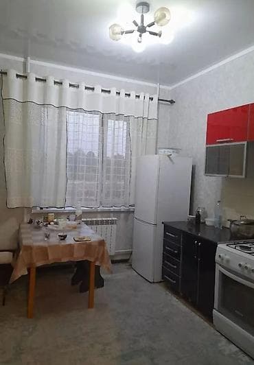 один: 1 комната, С мебелью частично — 4