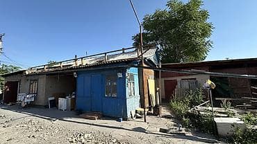 гараж 2: Продаю дом 6 комнат Навес большой Газ Канализация центральная Вода — 6