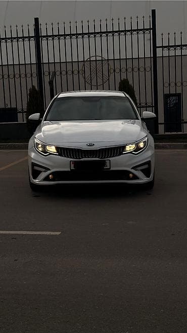 Продажа авто: Kia K5: 2018 г., 2 л, Автомат, Газ, Седан — 2