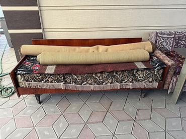 Продаю односпальную кровать в хорошем состоянии ремонта вообще не