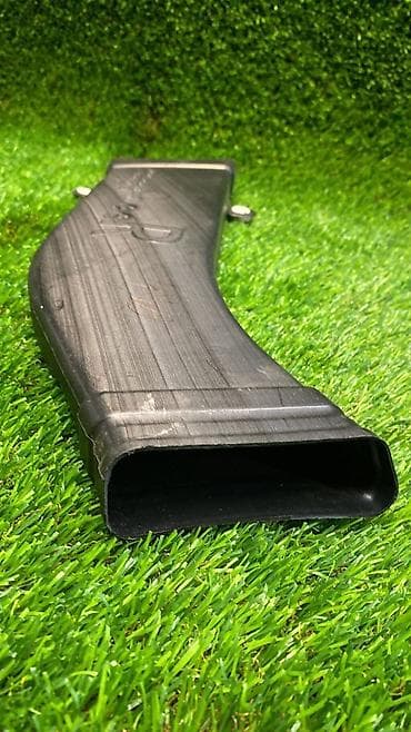 e39 е39: Воздуховод центральной стойки Bmw X5 E70 N63B44A 2011 правый — 2