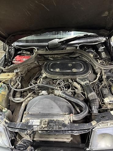 сокулук там: Mercedes-Benz W124: 1988 г., 2.3 л, Кол менен иштөөчү, Бензин, Универсал — 9