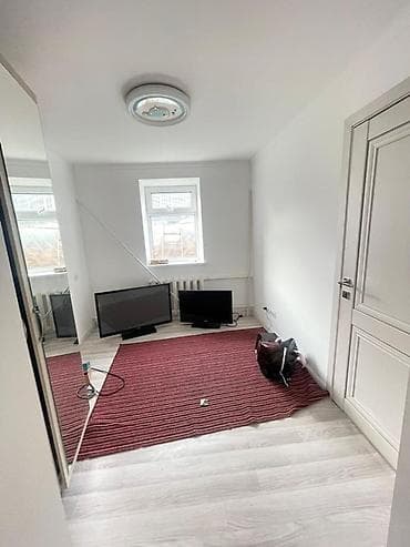 магистральная: Жилой дом с большим дворoм и капитальным забором Угловой участок 7.2 — 7