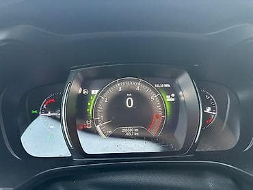 салон машины: Renault QM6: 2022 г., 2 л, Автомат, Газ, Кроссовер — 7