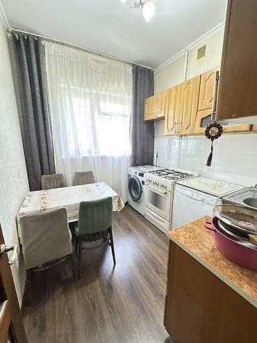 Квартиры: 3 комнаты, С мебелью полностью — 1