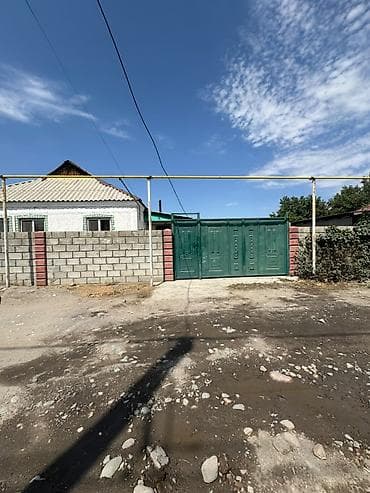 калыс ордо 1: Продается дом в с.Гавриловка по ул.Чекменова.От трассы 500м. Дом из — 1