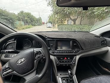 carplay android: Hyundai Elantra: 2017 г., Бензин, Седан — 4