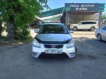 росс номер: Kia Rio: 2010 г., 1.4 л, Механика, Бензин, Хэтчбэк — 4