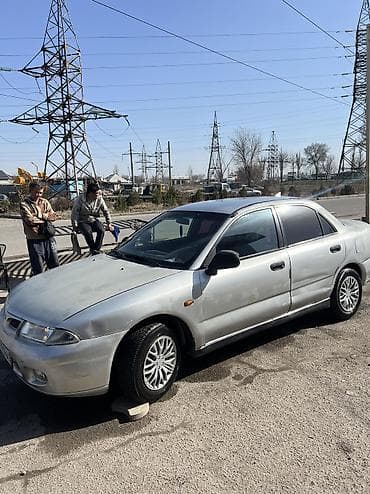 e53 4 8: Mitsubishi Carisma: 1998 г., 1.6 л, Механика, Бензин, Седан — 5