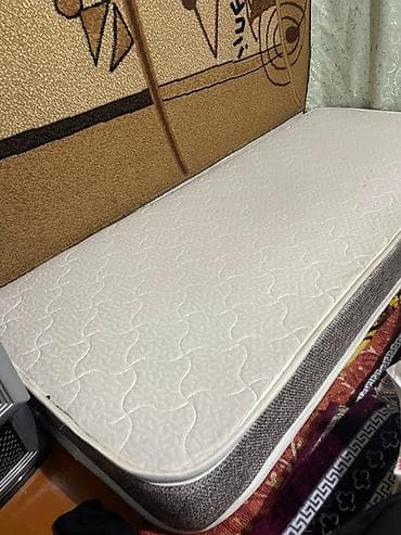 кровать полутарка: Спальный матрас, Односпальный, Пружинный, Матрасы средней жесткости — 4