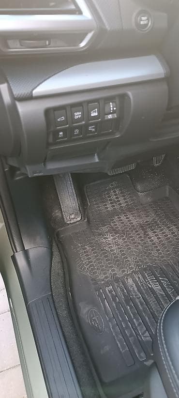 полка на багажник: Subaru Forester: 2021 г., 2.5 л, Вариатор, Бензин, Кроссовер — 9