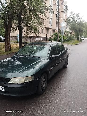 запчасти для опель вектра б: Opel Vectra: 1997 г., Седан — 4