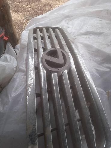 lexus 470 бампер: Решетка радиатора Lexus Оригинал — 1