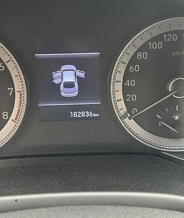 бизнем: Hyundai Grandeur: 2017 г., 3 л, Автомат, Газ, Седан — 2