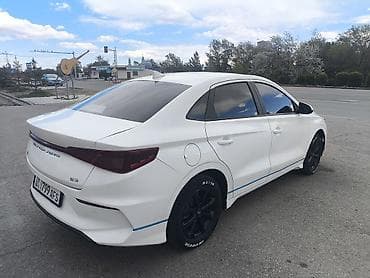 BYD E3: 2020 г., 0.1 - engine capacity л, Автомат, Электромобиль, Седан — 3