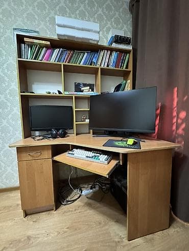 Компьютерный стол, Б/у, Угловой