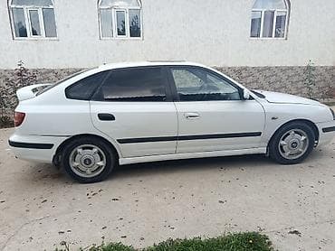 авто маг: Hyundai Elantra: 2001 г., Механика, Бензин, Хэтчбэк — 1