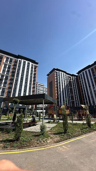квартира жилой дом: 1 комната, 42 м² — 1