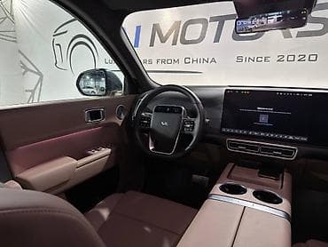 2025: Lixiang L9: 2025 г., 1.5 л, Автомат, Гибрид, Кроссовер — 8