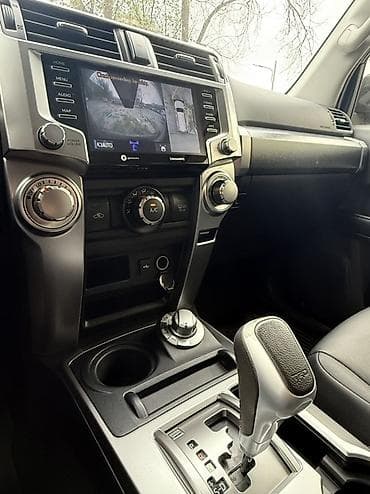 byd 5: Toyota 4Runner: 2022 г., 4 л, Автомат, Бензин, Внедорожник — 10