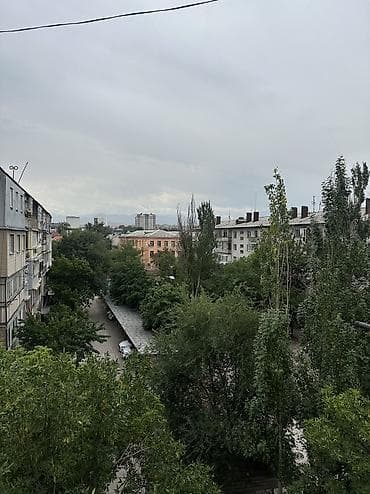 4комнатные квартиры: 4 комнаты, 80 м², Индивидуалка, 5 этаж, Косметический ремонт — 9