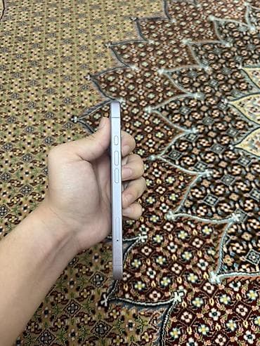 корпус айфон 17: IPhone 17, 256 ГБ, 100 % — 4