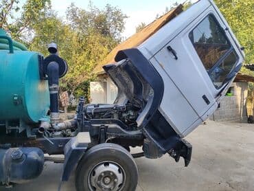 Коммерциялык транспорт: Жүк ташуучу унаа, Mercedes-Benz, Стандарт, 7 т, Колдонулган — 4