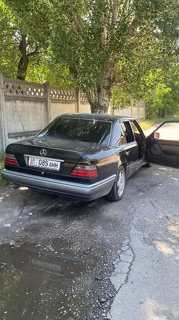 обмен на дачу: Mercedes-Benz W124: 1994 г., 2.2 л, Механика, Бензин, Седан — 6
