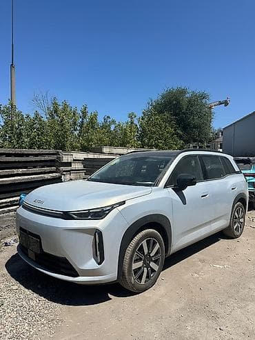 абуди 80: Zeekr : 1.5 л | 2025 г. Кроссовер — 1
