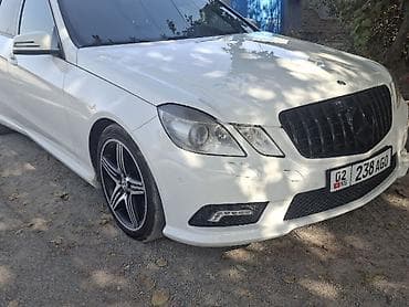 вмв x5: Mercedes-Benz E-Class: 2010 г., 1.8 л, Автомат, Бензин, Седан — 2