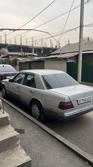 мерсадес: Mercedes-Benz E-Class: 1994 г., 2.2 л, Автомат, Бензиновая, Седан — 9