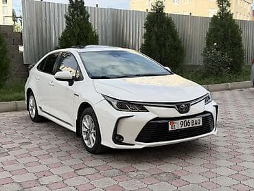 Toyota Corolla: 2021 г., 1.8 л, Автомат, Гибрид, Седан — 8
