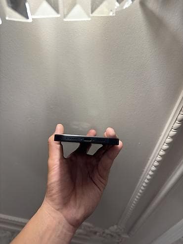 ipod touch 4: IPhone 16 Pro Max, Б/у, 512 ГБ, Black Titanium, 100 % — 6