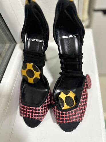 Босоножки, сандалии, шлепанцы: Босоножки 👡 новые от «Pierre Hardy” красиво 😻 сидят для стильных — 4