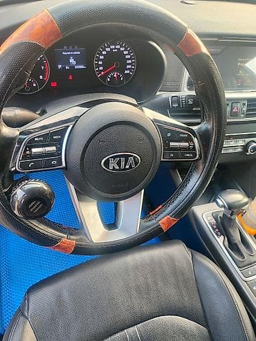 Kia K5: 2019 г., 2 л, Автомат, Газ, Седан at lalafo.kg Kia K5: 2019 г., 2 л, Автомат, Газ, Седан