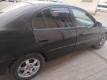 a6 c4: Toyota Avensis: 1999 г., Механика, Газ, Седан — 3