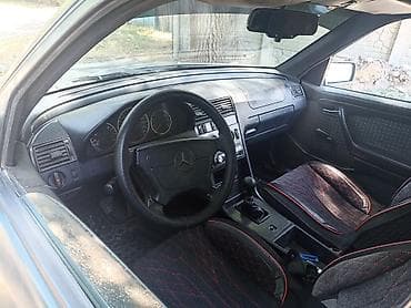 Mercedes-Benz C-Class: 1995 г., 1.8 л, Механика, Бензин, Седан — 5