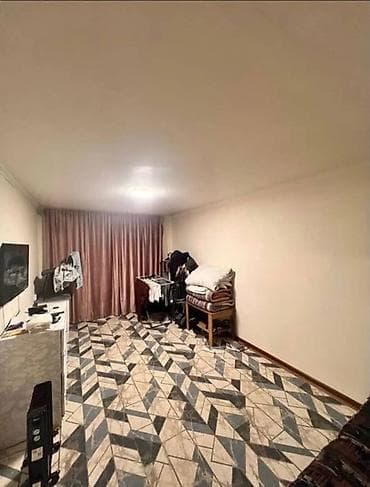 Продажа квартир: 1 комната, 33 м², 104 серия, 1 этаж, Старый ремонт — 4