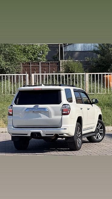 мото для путешествий: Toyota 4Runner: 2023 г., 4 л, Автомат, Бензин, Внедорожник — 6