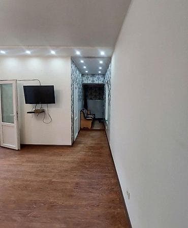 30: 1 комната, 30 м², Хрущевка, 1 этаж, Евроремонт — 1