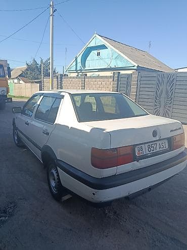 mersedes benz 3 2 e: Volkswagen Vento: 1993 г., Ручные, Седан — 1