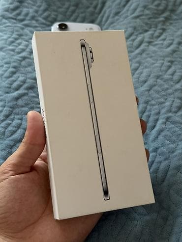 x 256: IPhone Air, Б/у, 512 ГБ, Голубой, Коробка, 100 % — 4