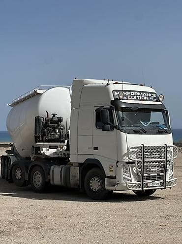 bme e34: Тягач, Volvo, Цистерна — 1