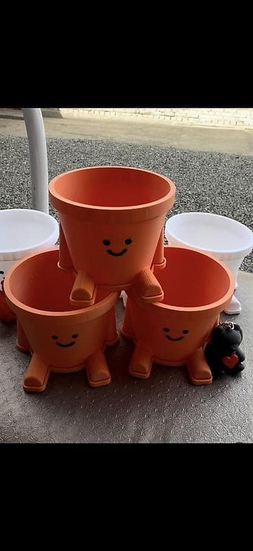 Горшочек-кашпо “Смешной человечек” с брелоком-мишкой д - Мини-кашпо в