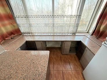 Недвижимость: 4 комнаты, 124 м², 2 этаж — 9