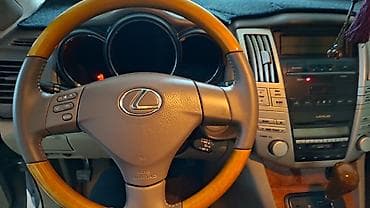 ef m: Lexus RX — интерьер премиального кроссовера - Салон: бежево‑серый — 3