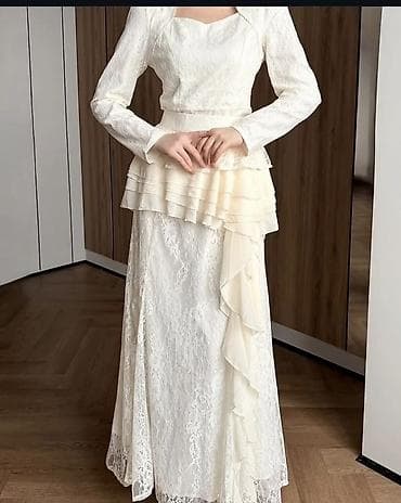 Ажурное белое платье . Состояние идеально,надевала 1 раз на девичник