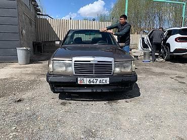 audi a4 2005: Mercedes-Benz W124: 1989 г., 2 л, Ручные, Бензин, Седан — 2