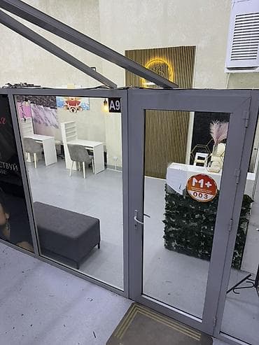 арендовать место в салоне красоты: Сдается в аренду готовое помещение под бьюти-сферу/услуги: маникюр — 1